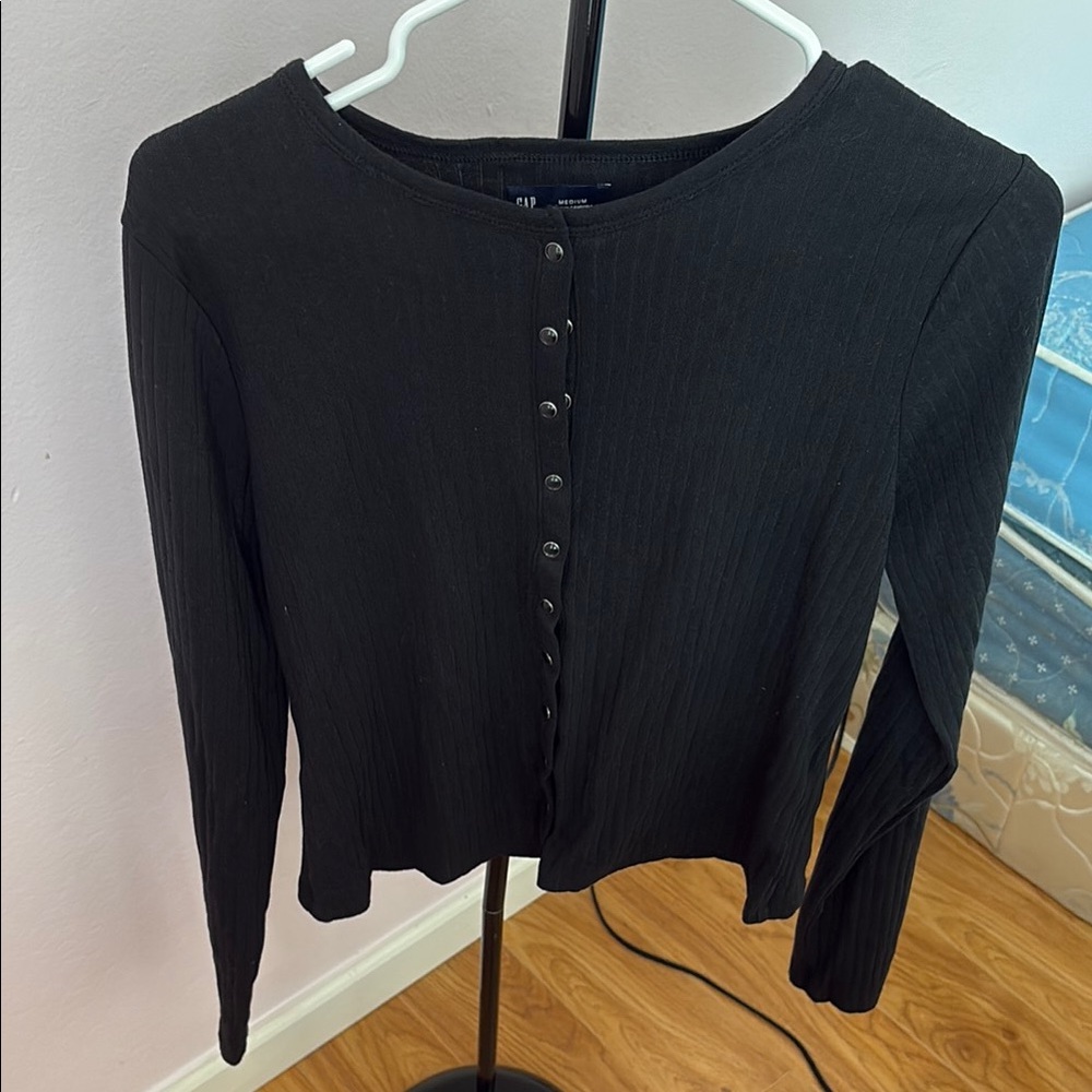 GAP Black cardigan